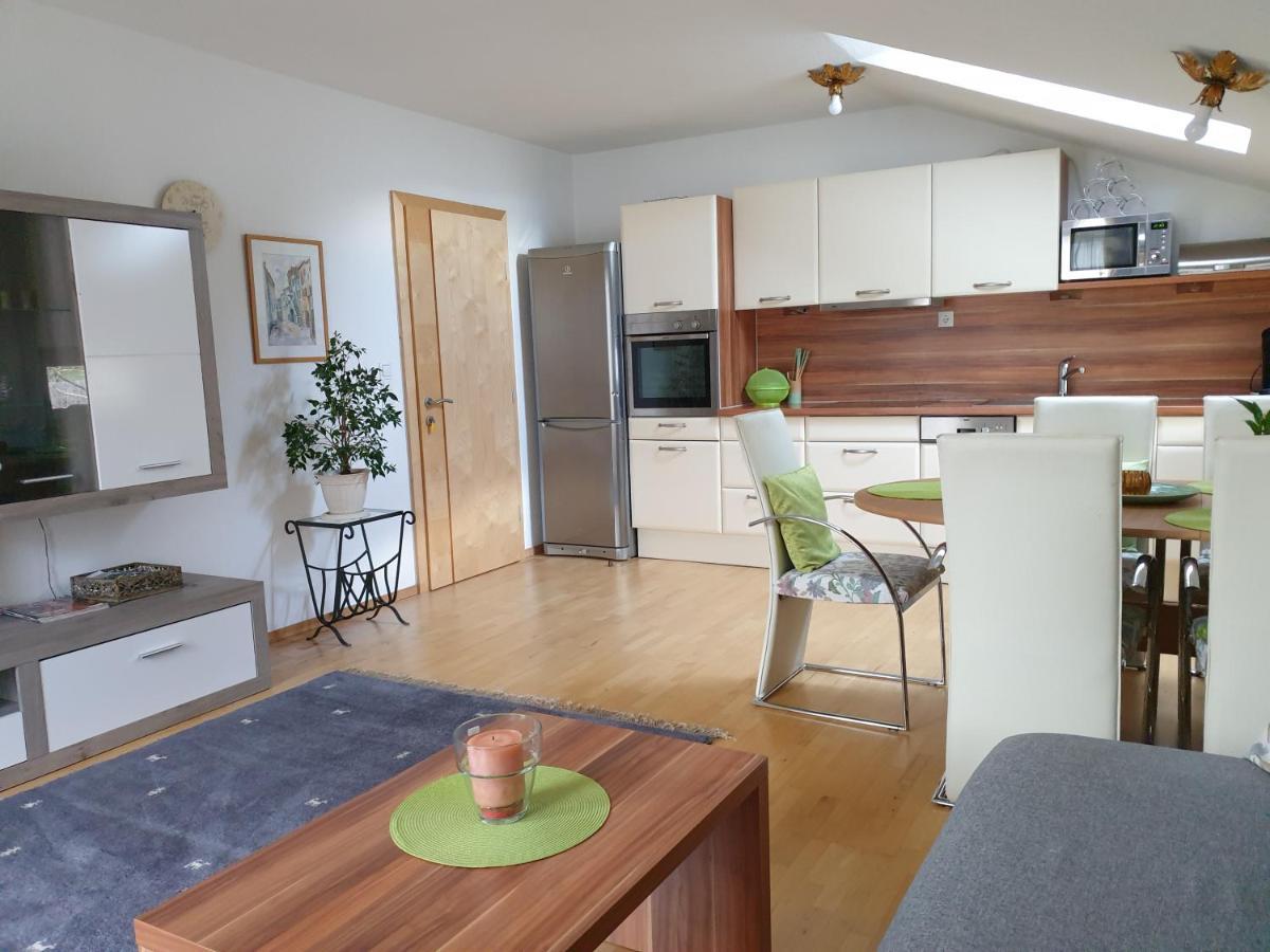 Hofstätter Ferienwohnung Fliess Exteriör bild