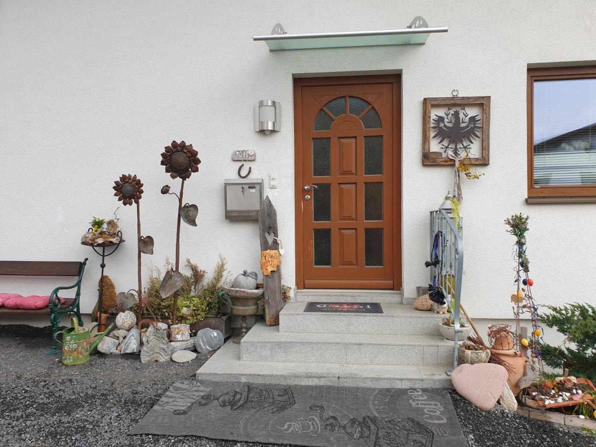 Hofstätter Ferienwohnung Fliess Exteriör bild